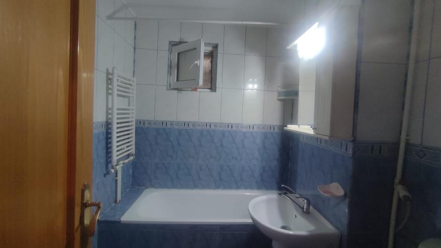 Apartament cu 2 camere în Micro 21