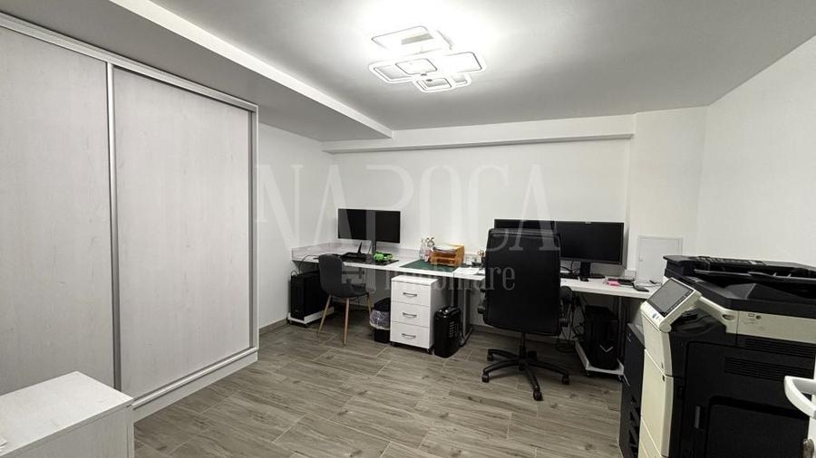 Duplex cu 14 camere cu Canalizare în Someșeni