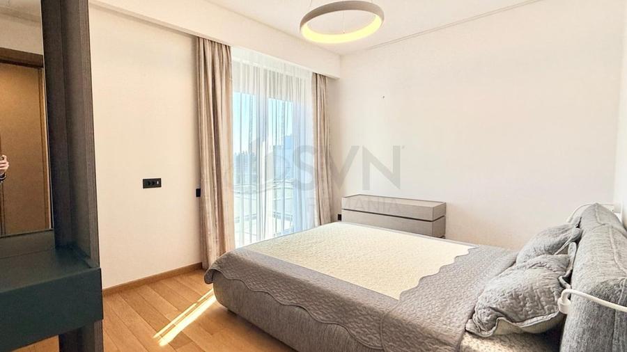 Apartament cu 4 camere decomandat, mobilat în Primăverii