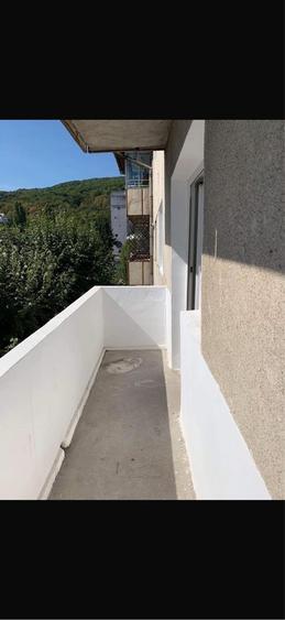 Apartament cu 3 camere decomandat în Nord