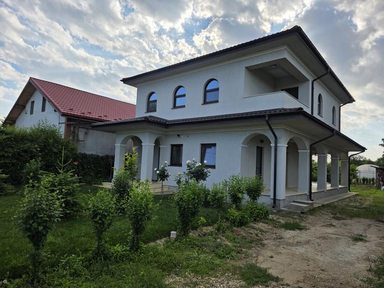 Casă P+1 de vanzare - 11