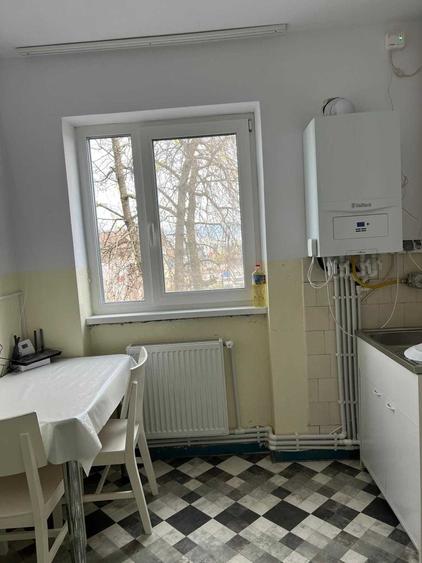 Apartament cu 2 camere nedecomandat în Gojdu