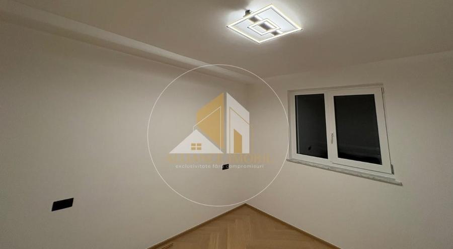 Apartament cu 4 camere decomandat, mobilat în Nord-Vest