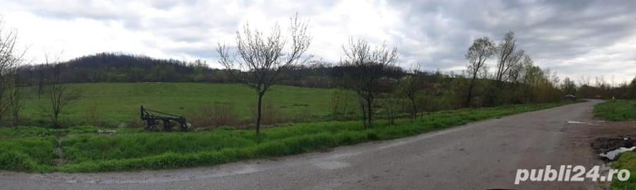 Teren de 2241 mp, în Crivobara