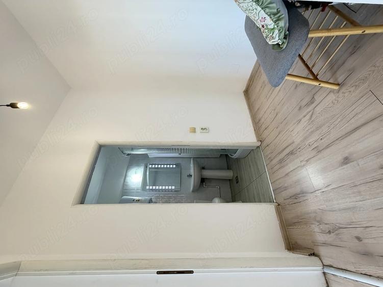Apartament cu 2 camere semidecomandat în Vitan