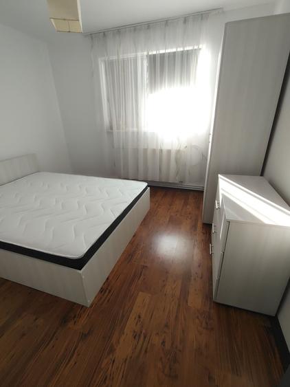 Apartament cu 2 camere decomandat în Tudor