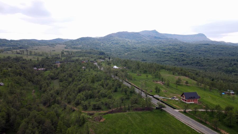 Teren intravilan de 11140 mp, în Budești