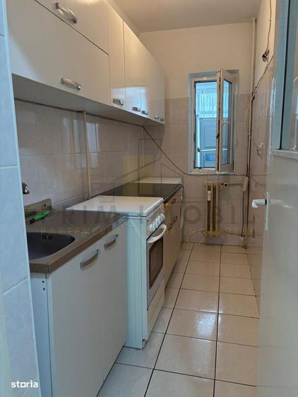 Apartament cu 2 camere decomandat în Piața Unirii