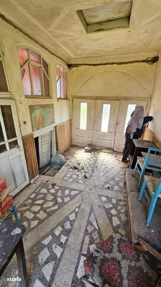 Casă cu 3 camere în Cuied