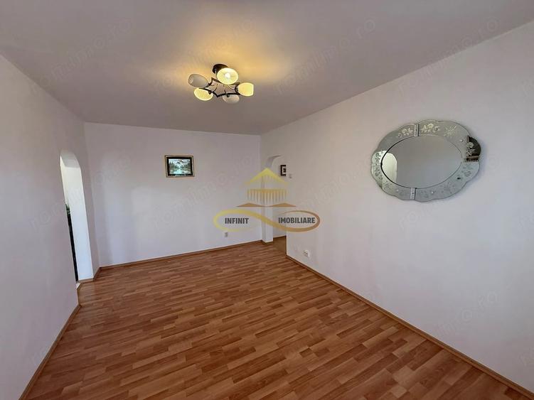 Apartament 3 camere de vanzare in Bacau - 11