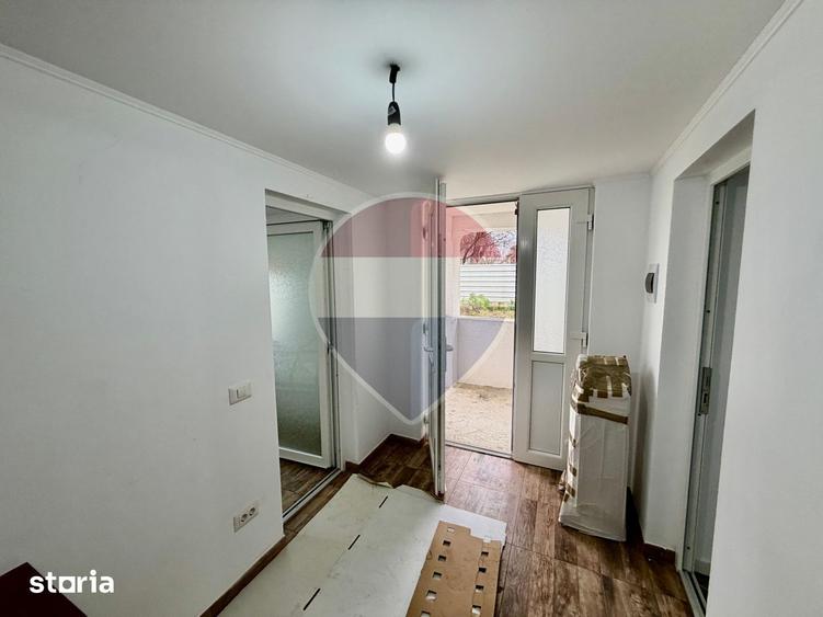 Casă cu 2 camere cu Teren 802 Mp în Jariștea