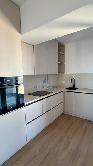 Apartament cu 3 camere în Drumul Taberei