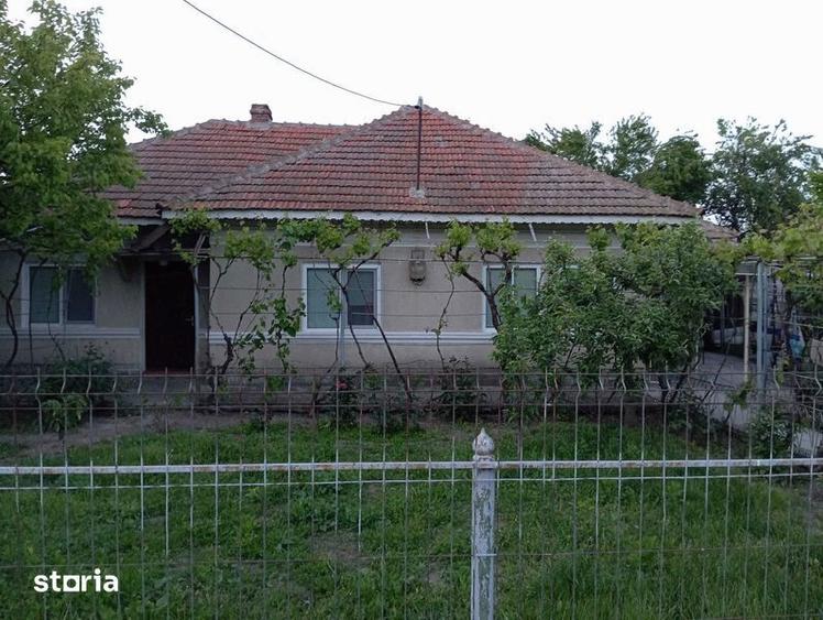 Vand casa in zona Fetesti - 4