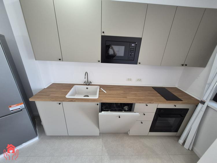 Apartament cu 4 camere decomandat, mobilat în Pipera