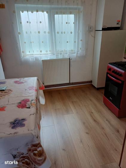 Casă cu 2 camere cu Teren 180 Mp în Central