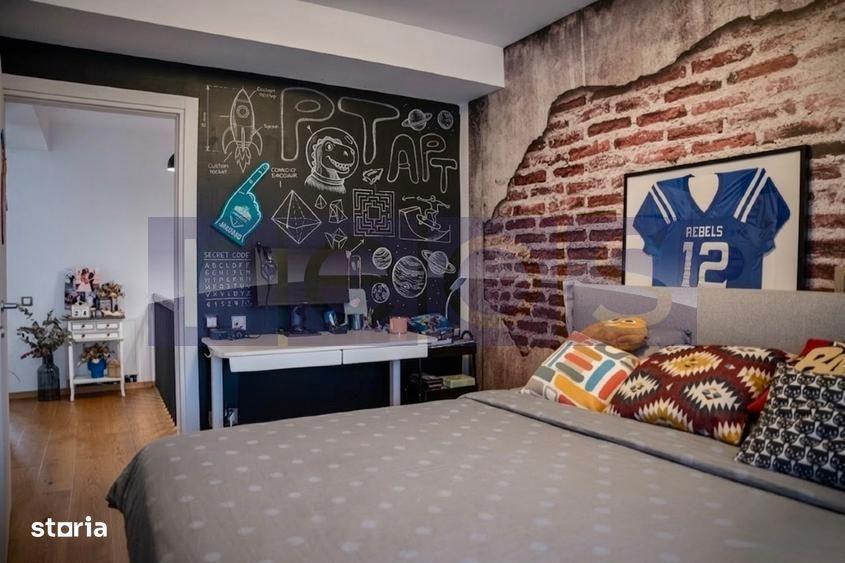Apartament cu 4 camere în Străulești