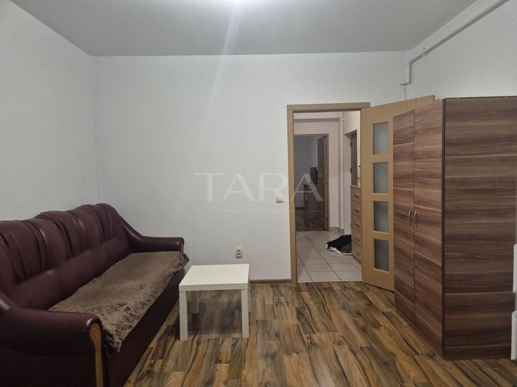 Apartament cu 2 camere semidecomandat, mobilat în Florești — fotografia 3