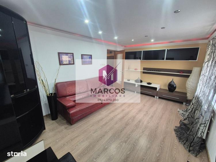 Apartament cu 2 camere decomandat în Central