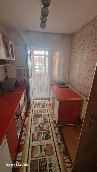 Apartament cu 2 camere decomandat în Ostroveni
