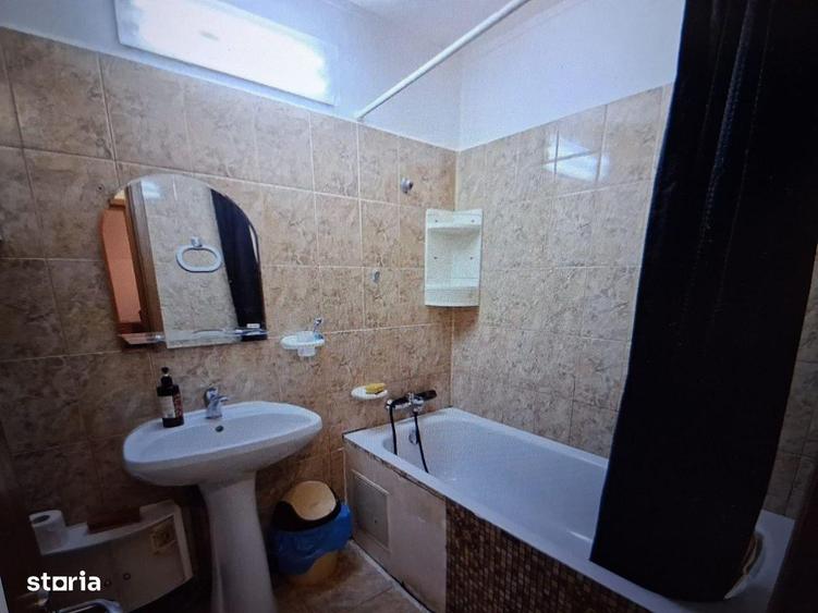 Garsonieră decomandată în Colentina