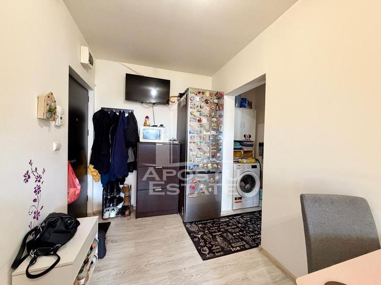 Apartament cu 2 camere decomandat, mobilat în Aradului