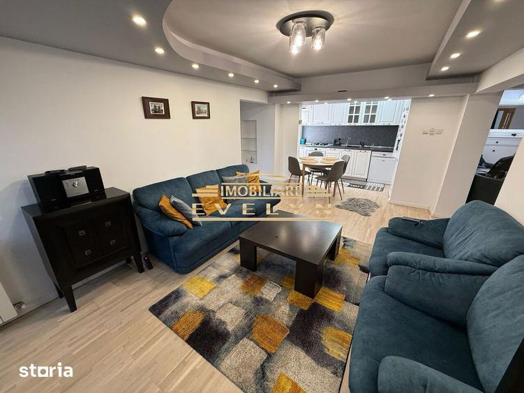 Apartament cu 4 camere decomandat în Central