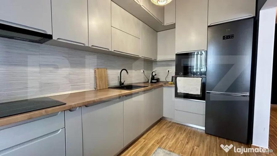 Apartament cu 3 camere decomandat în Nord