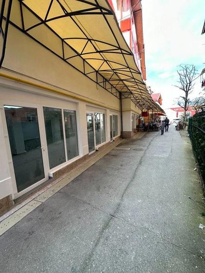 Spațiu comercial, de 160 mp, în Central