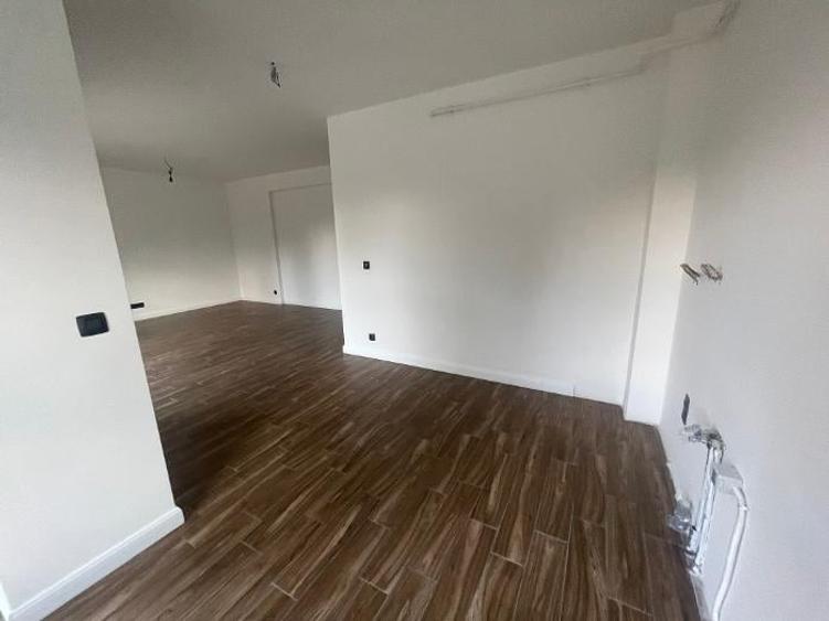 Apartament cu 2 camere semidecomandat în Furnica