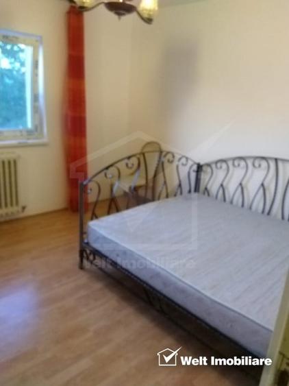 Apartament cu 3 camere decomandat, mobilat în Zorilor