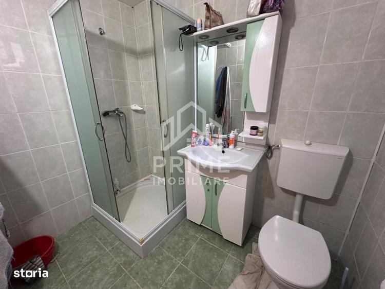 Casă cu 4 camere în Central