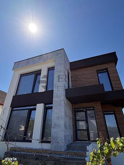 Casă cu 4 camere cu Teren 1050 Mp în Spitalul Județean