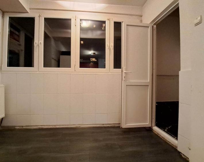 Apartament cu 2 camere, mobilat în Florești — fotografia 3