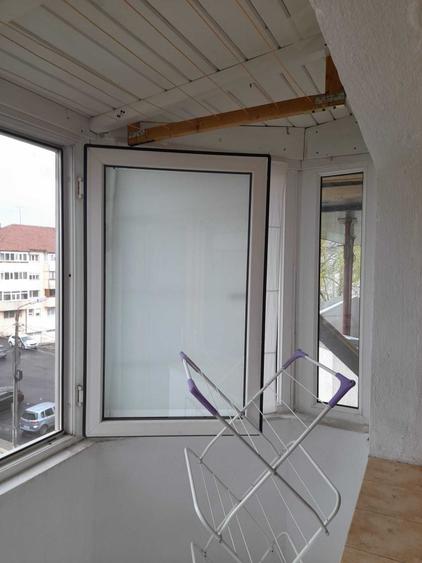 Apartament cu 2 camere decomandat în Est