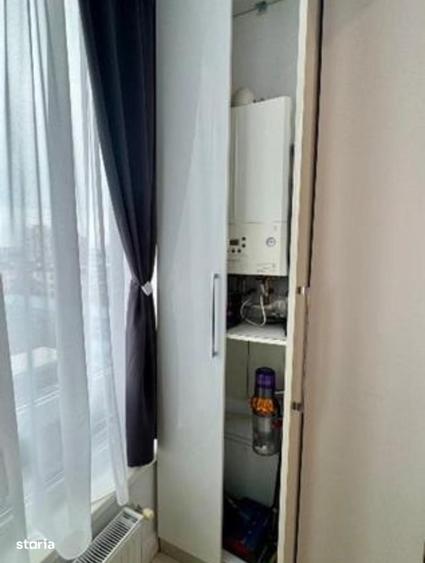 Apartament cu 3 camere decomandat în Titan