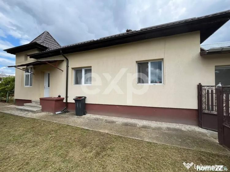 Casă cu 3 camere cu Teren 1140 Mp în Central