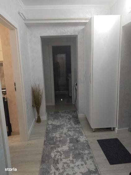 Apartament cu 2 camere decomandat în Buzaului