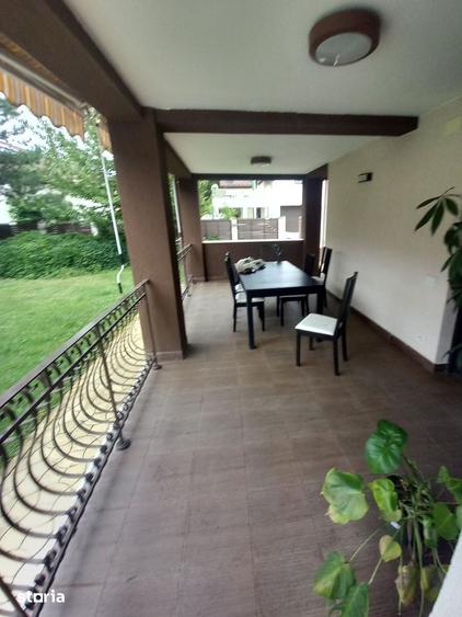 Casă cu 7 camere cu Teren 750 Mp în Cișmigiu