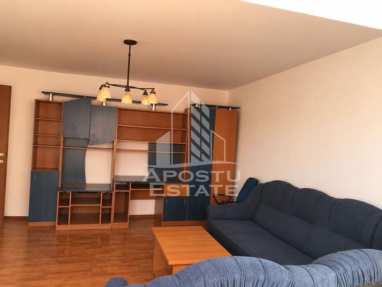 Apartament cu 2 camere decomandat, mobilat în Steaua