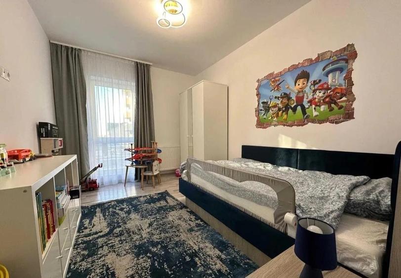 Apartament cu 3 camere decomandat, mobilat în Bartolomeu