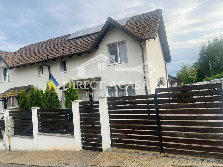 Casă individuală cu 4 camere cu Canalizare în Sântana de Mureș