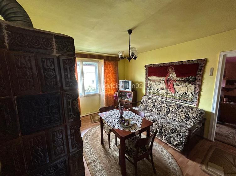 Apartament 3 camere Toplita