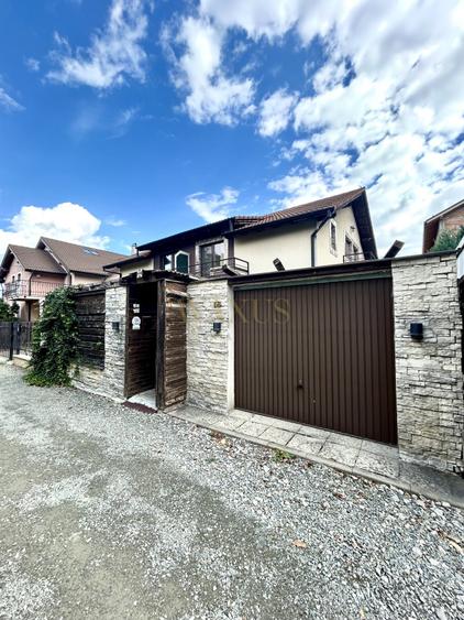 Duplex cu 4 camere cu Canalizare în Gilău
