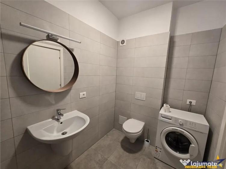 Apartament cu 2 camere decomandat în Noua