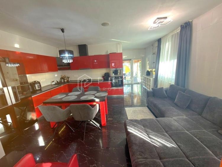 Duplex cu 4 camere cu Canalizare în Sâncraiu de Mureș