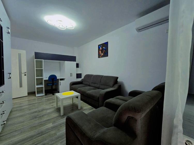 Apartament cu 2 camere decomandat în Dobroești