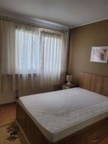 Apartament cu 2 camere decomandat, mobilat în Drumul Taberei