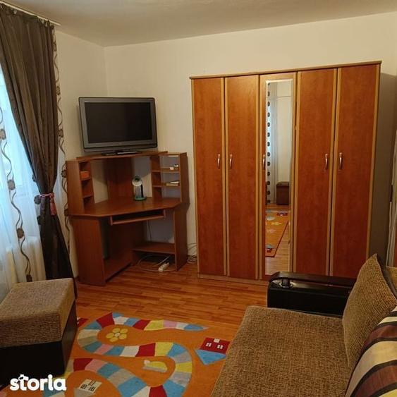 Garsonieră decomandată în Central