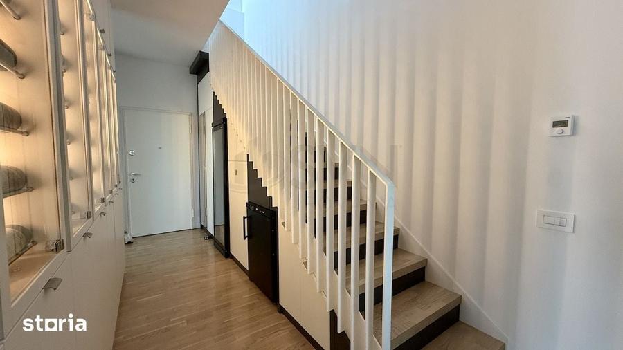 Apartament cu 4 camere în Central