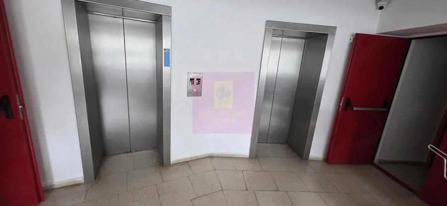 Apartament cu 2 camere semidecomandat în Sud